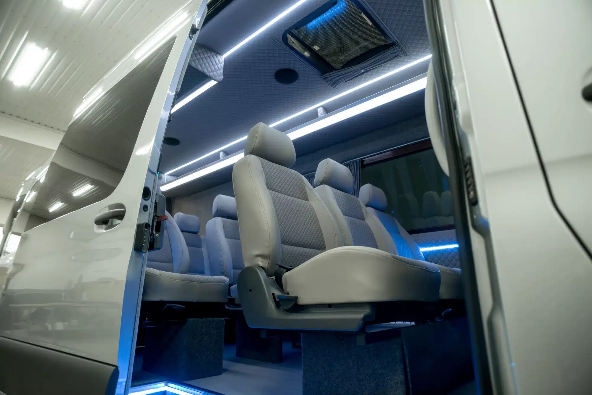 minibuss innvendig